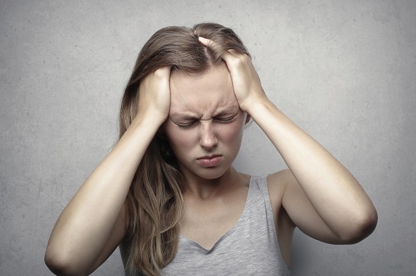 la cefalea es uno de los peligros de la dieta cetogenica