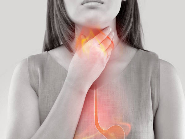 El reflujo afecta desde estómago a garganta o boca
