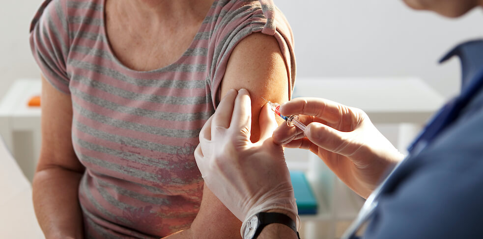 vacuna de la gripe para personas mayores