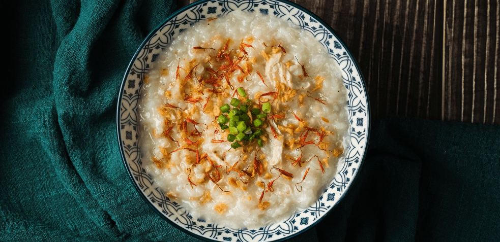 el arroz está entre los alimentos con más hidratos de carbono